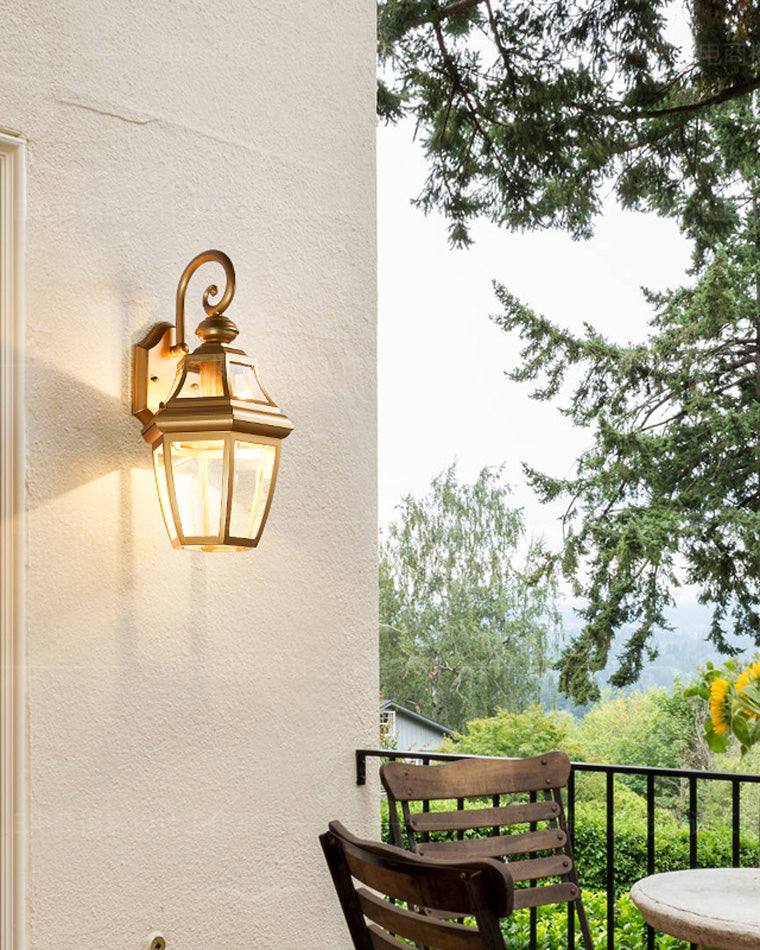 Colonial Gold Outdoor Wall Sconce – Classic Charm and Refined Radiance