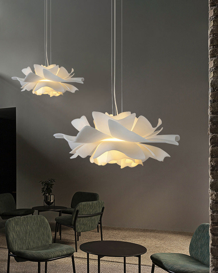 Petalia suspension