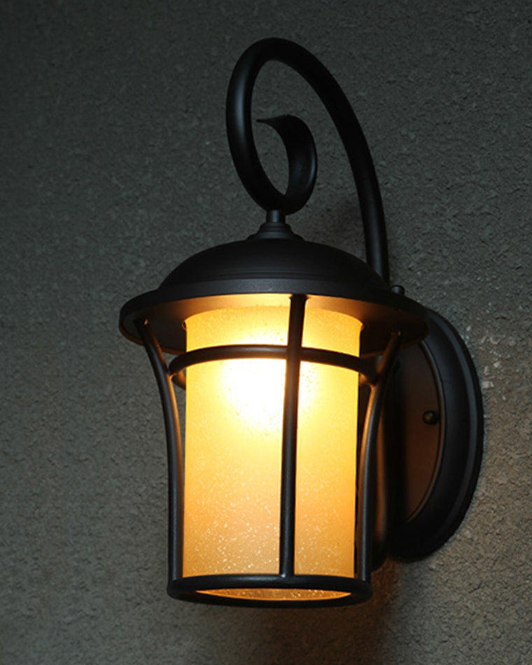 Marine Outdoor Wall Light – Nautical and Robust Spirit