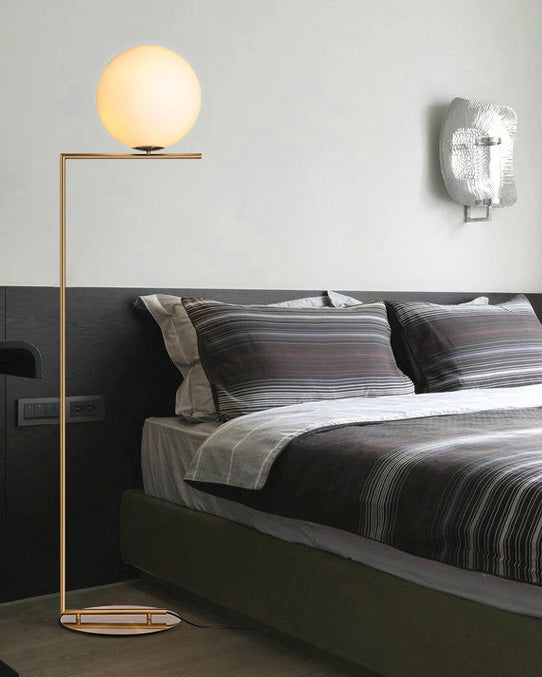 Lampadaire Globe en Verre