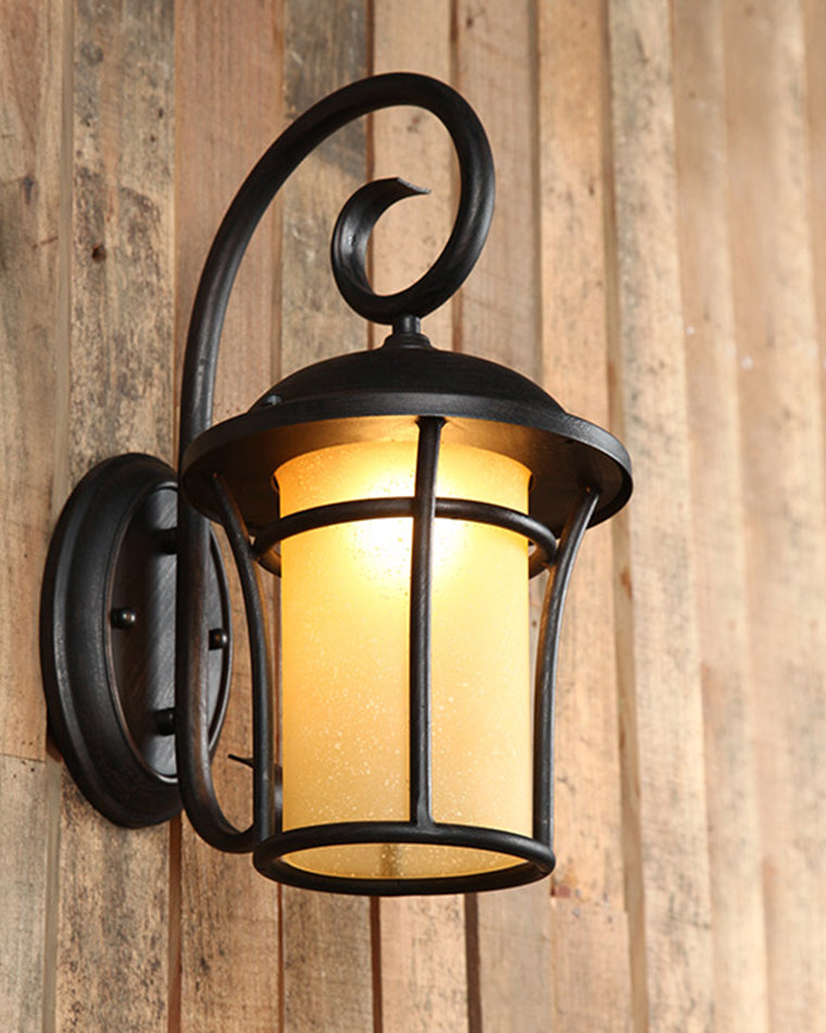 Marine Outdoor Wall Light – Nautical and Robust Spirit