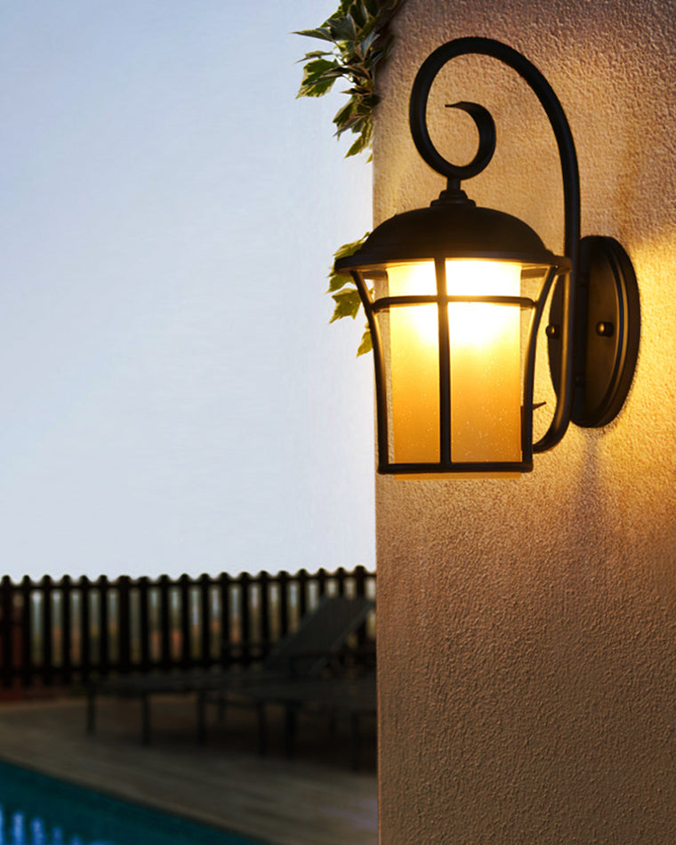 Marine Outdoor Wall Light – Nautical and Robust Spirit