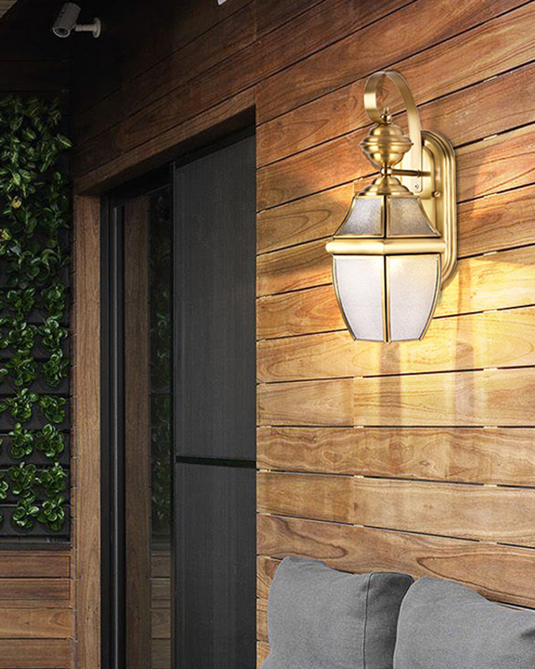Colonial Gold Outdoor Wall Sconce – Classic Charm and Refined Radiance