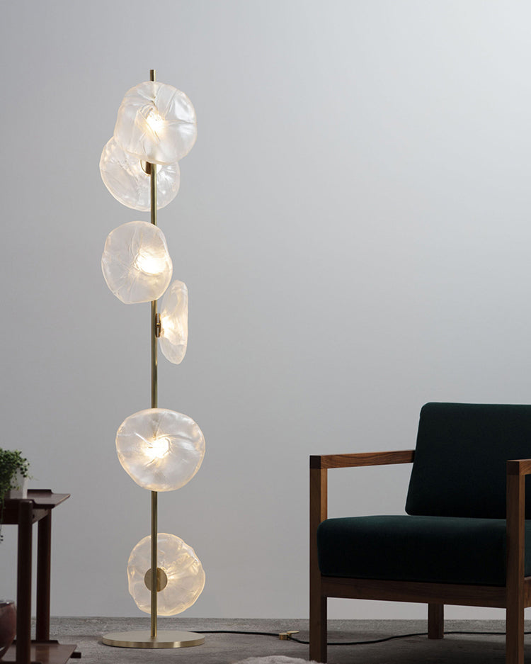 Breath of Radiance Floor Lamp