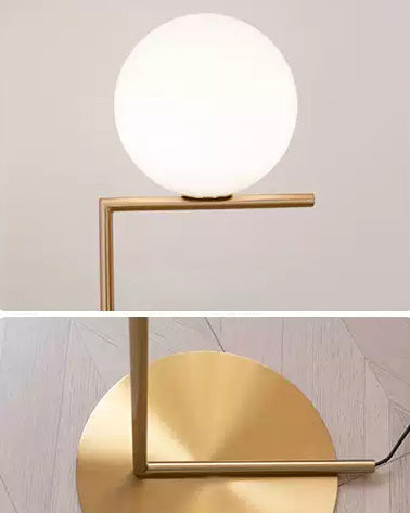 Lampadaire Globe en Verre