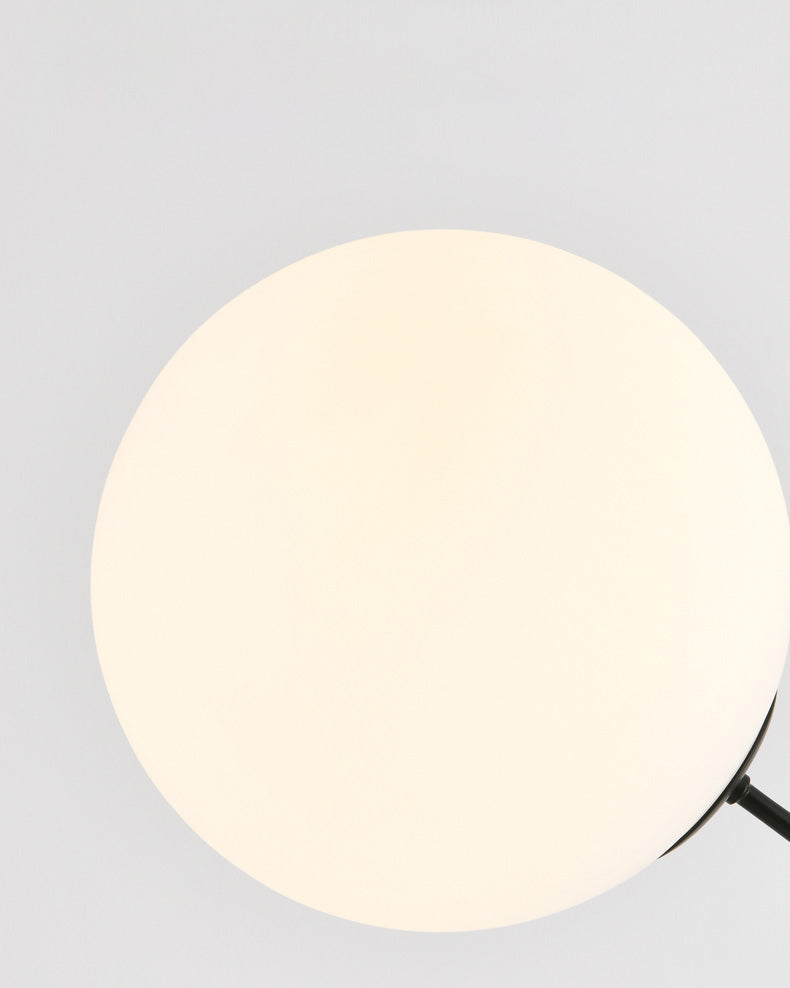 Lampadaire Porte-à-Faux Globe en Verre