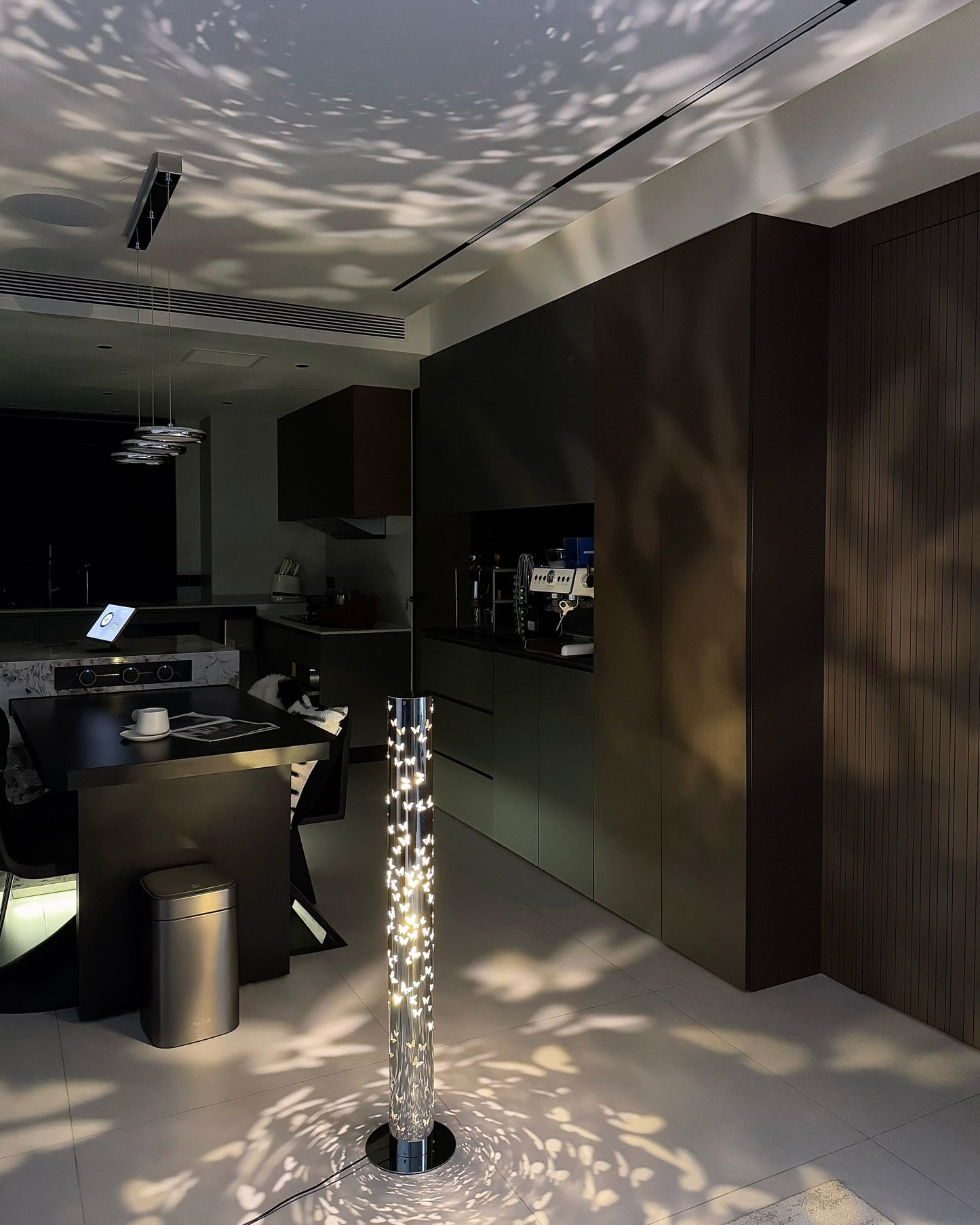 Cylindrical Floor Lamp with Butterfly Ambiance
