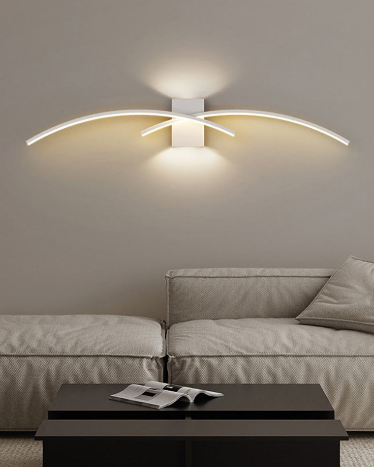 Elegant Wave Wall Light – Modern Design