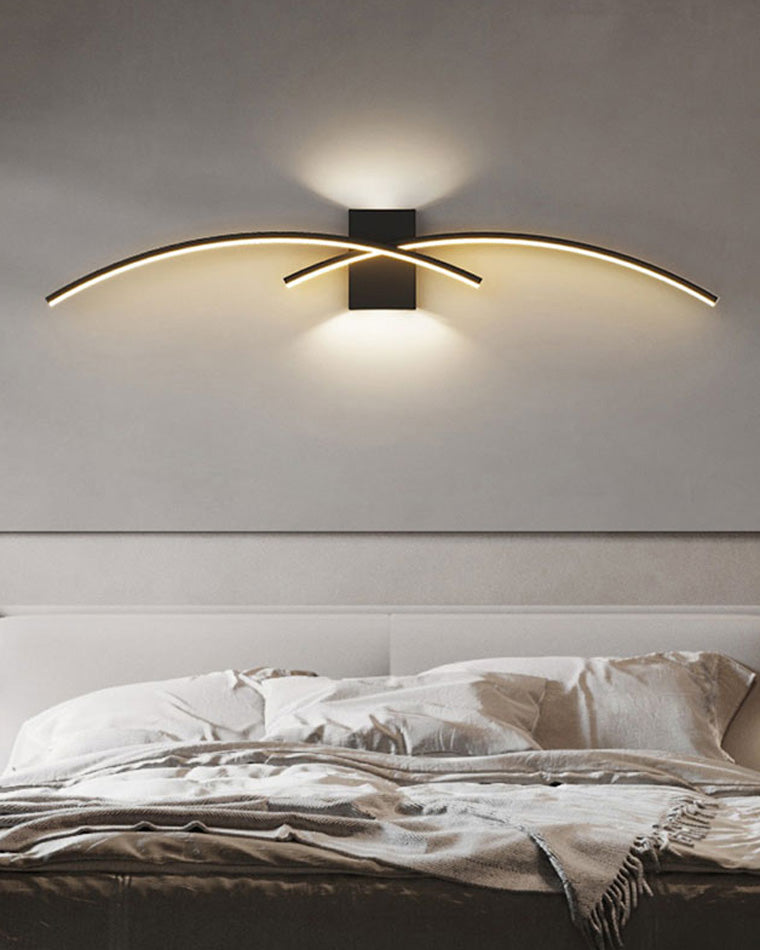 Elegant Wave Wall Light – Modern Design
