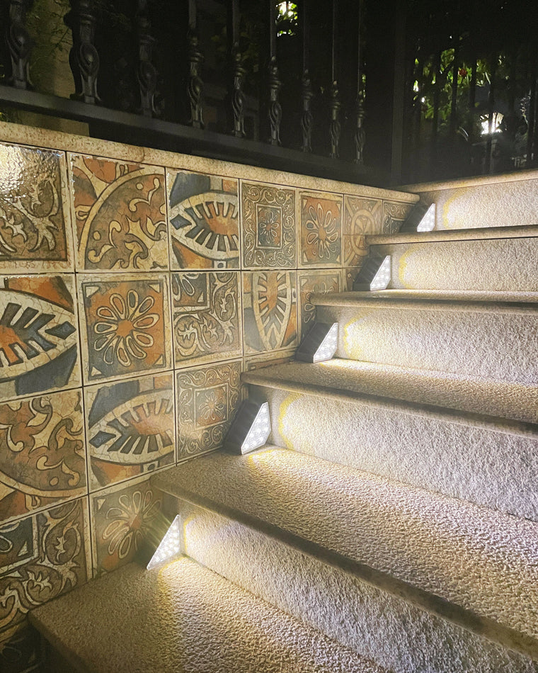 Solar Patio Light - SunMotion