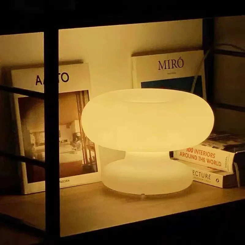 Lampe de Table Élégante - SleekCircle 2