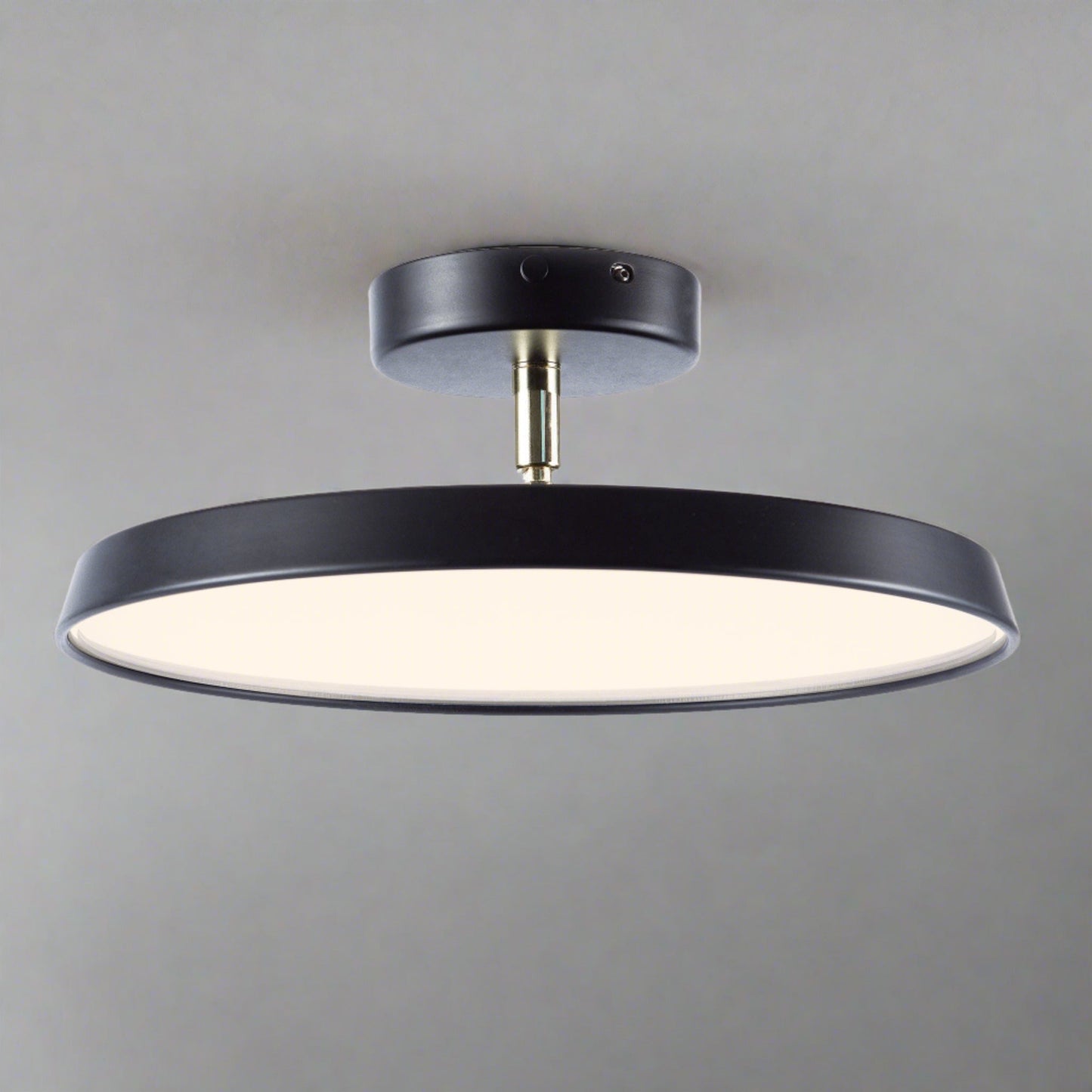 Plafonnier LED Minimaliste - Lumière Blanche Élégante 7