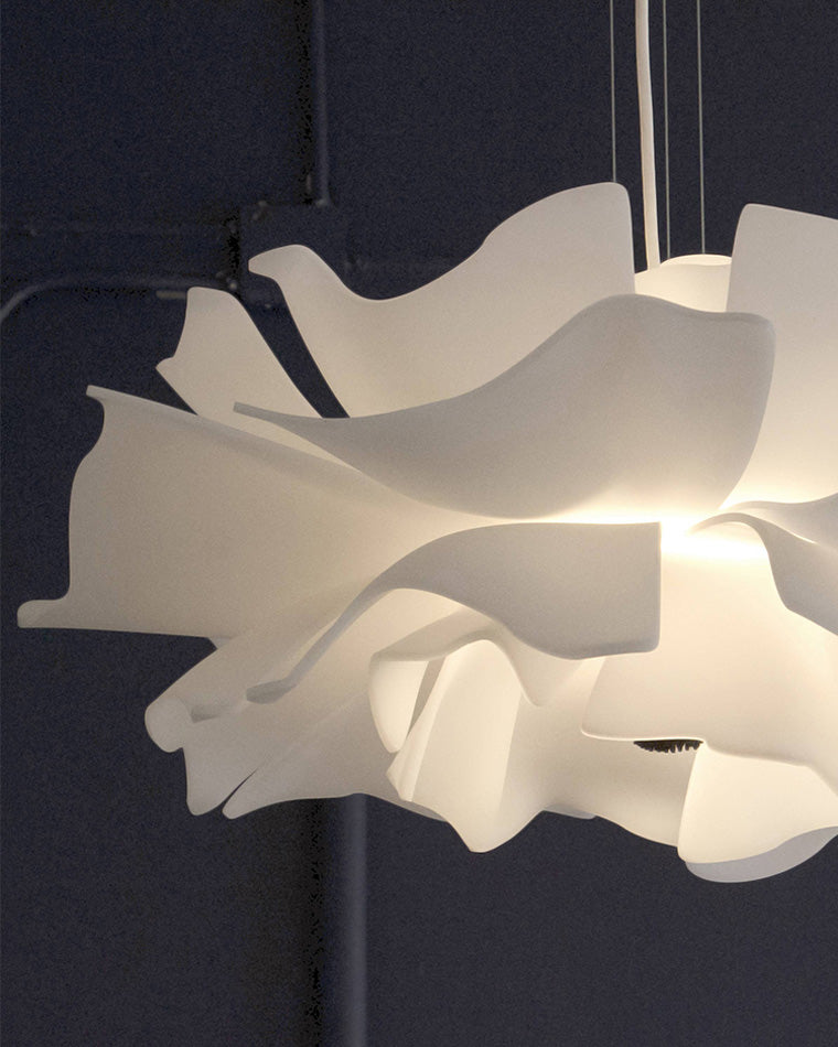 Petalia suspension
