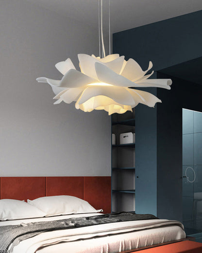 Petalia suspension