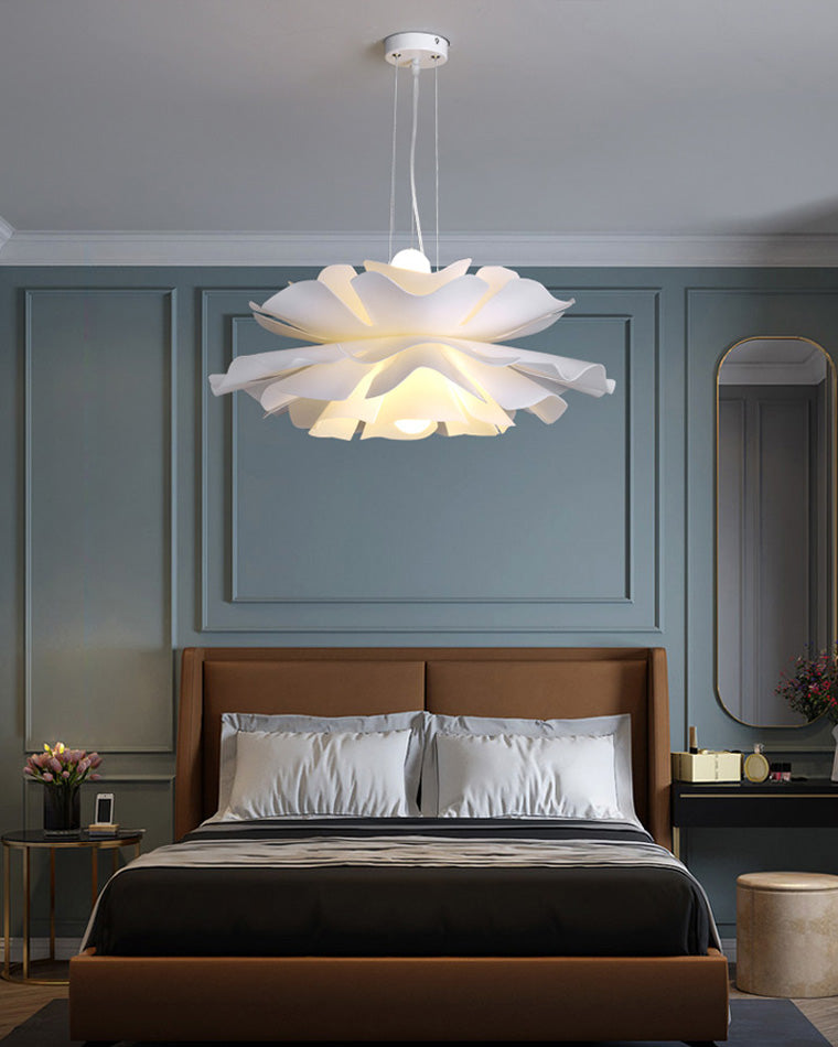 Petalia suspension