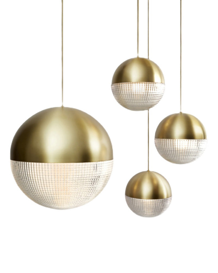 Prismatic Glass Spherical Suspension