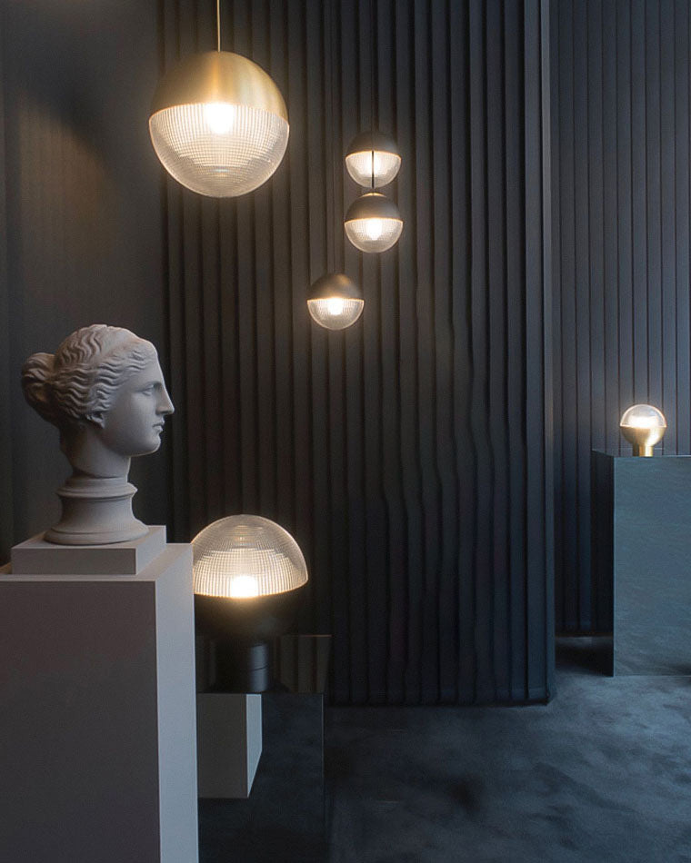 Prismatic Glass Spherical Suspension