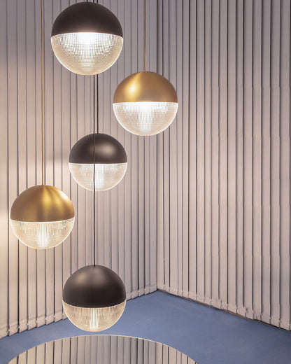 Prismatic Glass Spherical Suspension