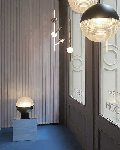 Prismatic Glass Spherical Suspension