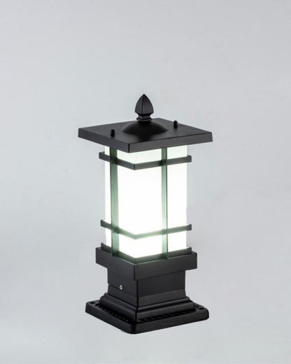 Lampe d'Extérieur Carrée - Élégance Solaire