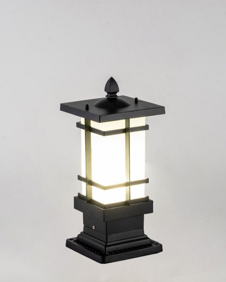 Lampe d'Extérieur Carrée - Élégance Solaire