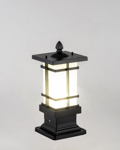 Lampe d'Extérieur Carrée - Élégance Solaire