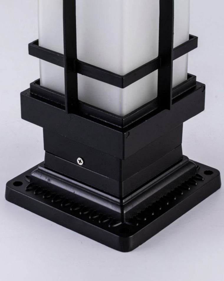 Lampe d'Extérieur Carrée - Élégance Solaire