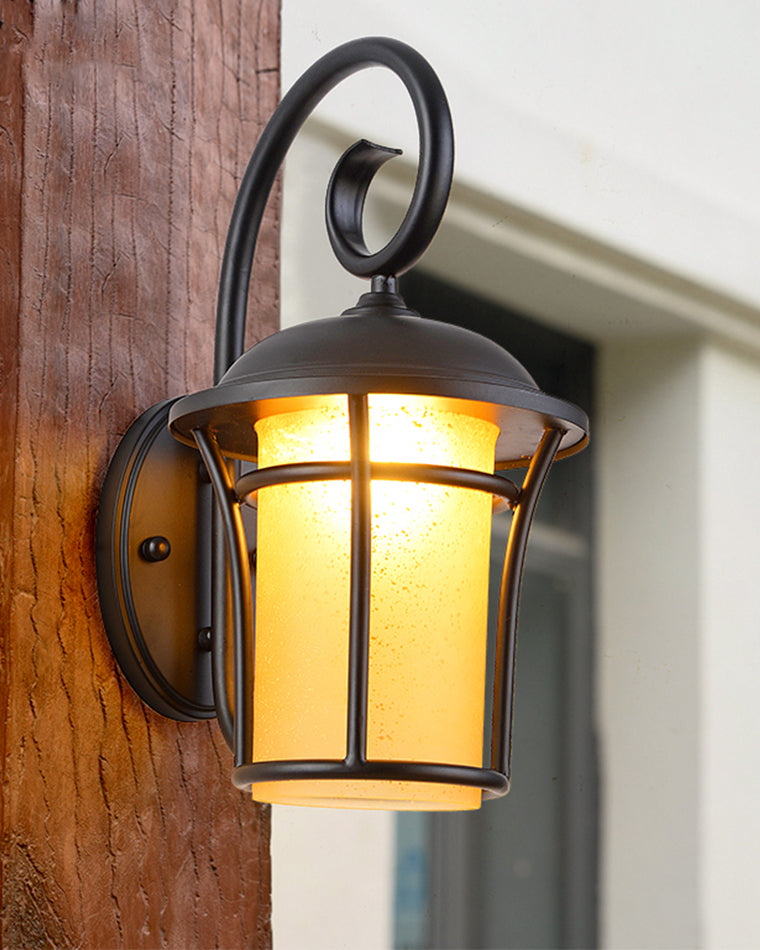 Marine Outdoor Wall Light – Nautical and Robust Spirit