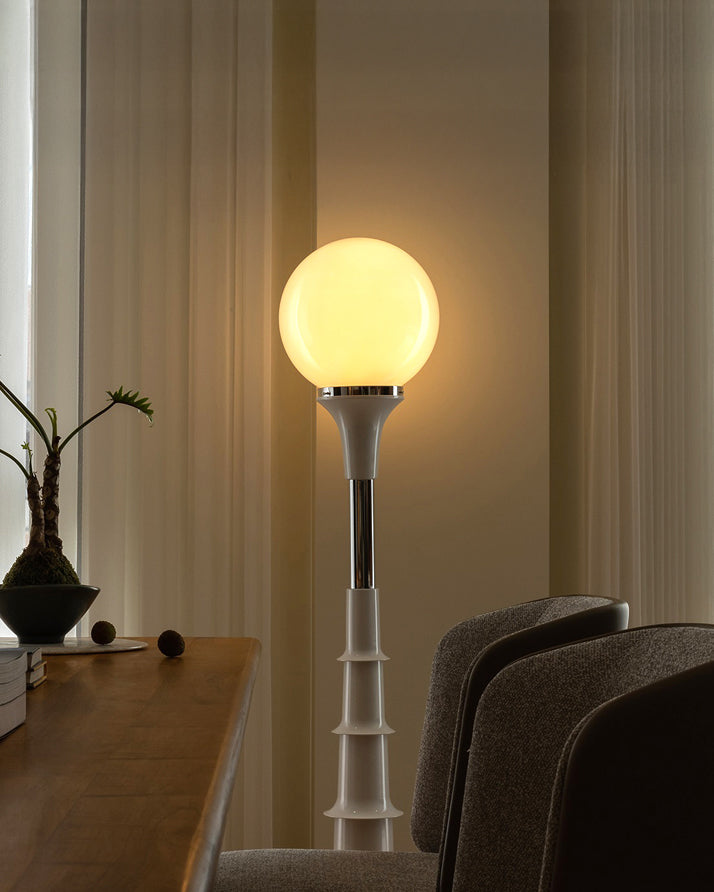 Luna Chromatic Floor Lamp