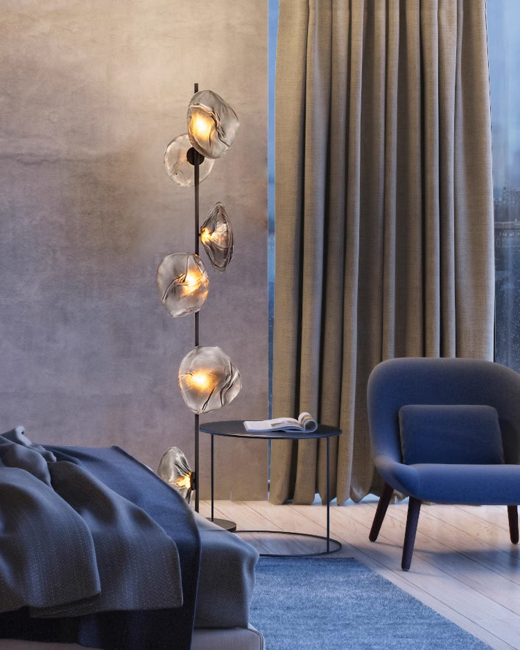 Breath of Radiance Floor Lamp