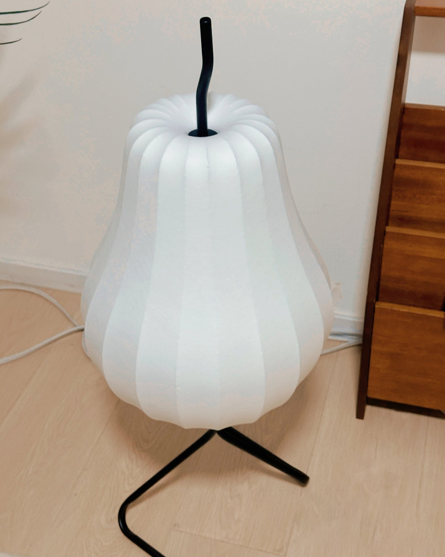 Silk Pear Lantern Floor Lamp