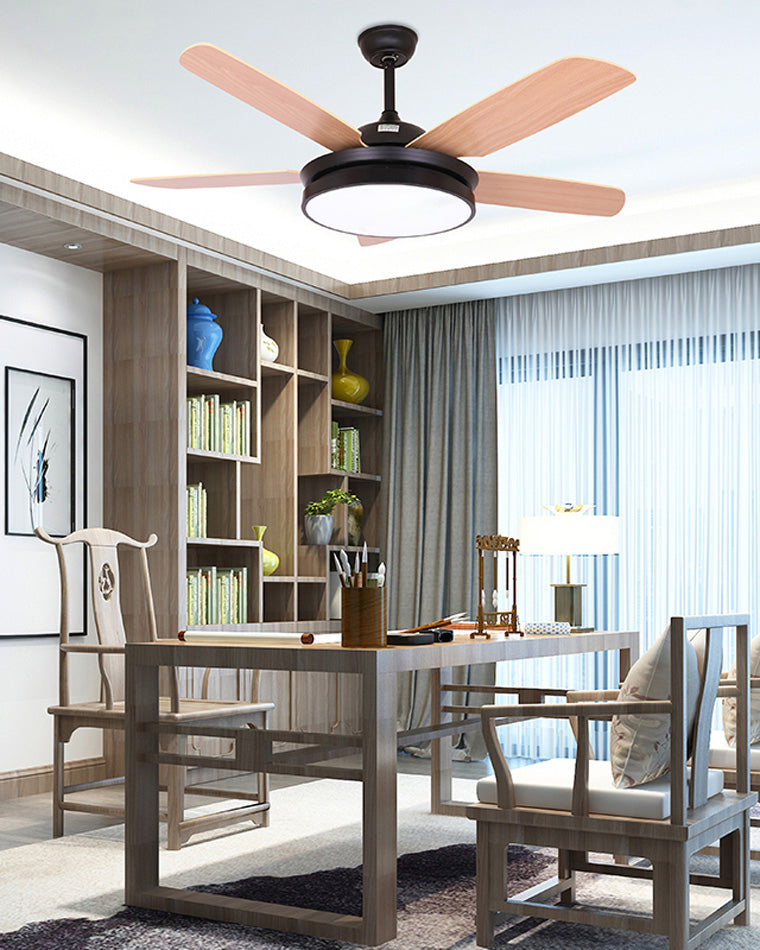 Isis 5-Blade Ceiling Lamp