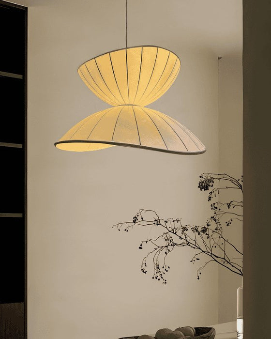 Suspension – Japandi Elegance in Silk