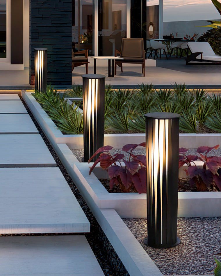 Black Decorative Solar Light Bollard – Eco-Friendly and Elegant Lighting