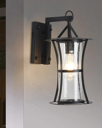 Nostalgia Outdoor Wall Light – Retro Spirit and Elegance