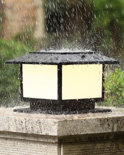 Astra Solar Bollard – LED Outdoor Lighting
