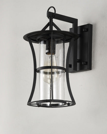 Nostalgia Outdoor Wall Light – Retro Spirit and Elegance