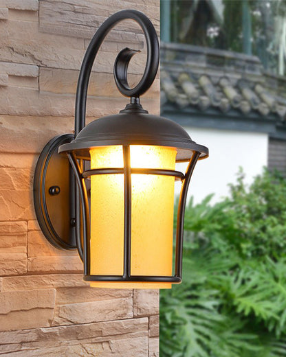 Marine Outdoor Wall Light – Nautical and Robust Spirit