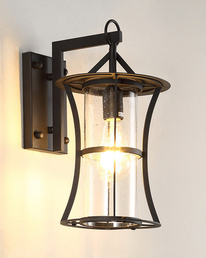 Nostalgia Outdoor Wall Light – Retro Spirit and Elegance