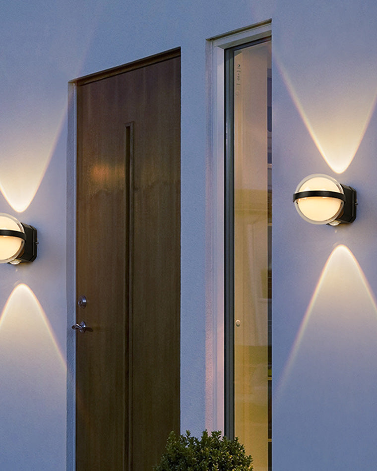 Globus Elegance Outdoor Wall Light – Refined Up and Down Lighting
