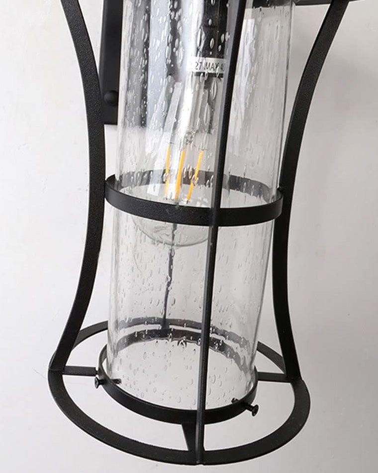 Nostalgia Outdoor Wall Light – Retro Spirit and Elegance