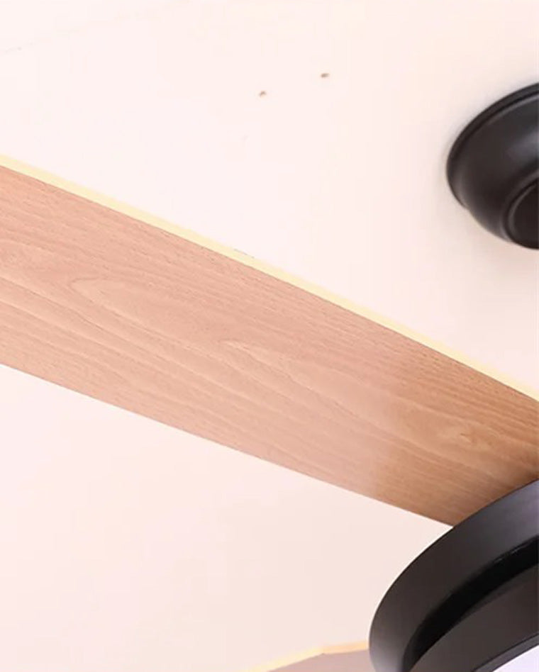 Isis 5-Blade Ceiling Lamp