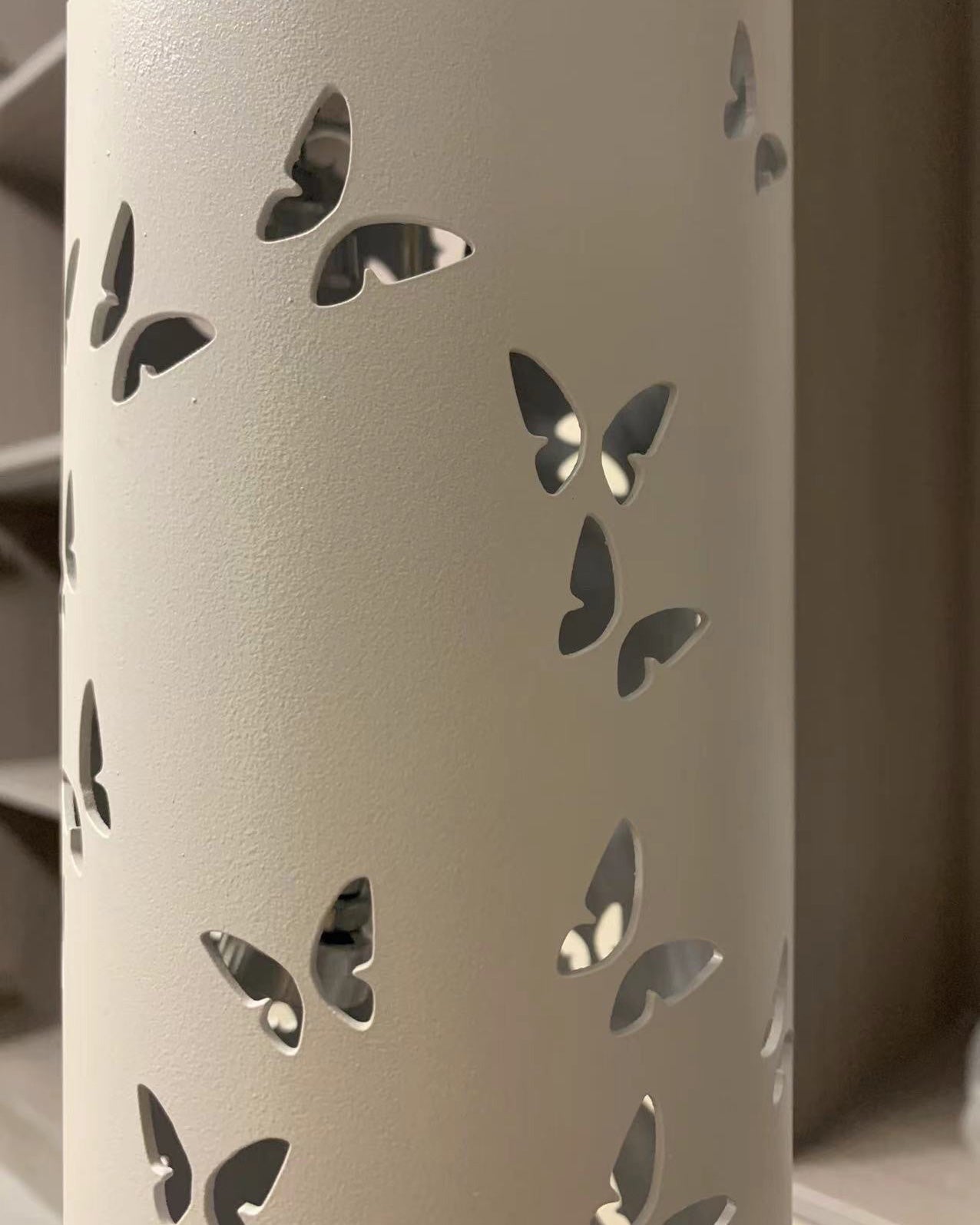 Cylindrical Floor Lamp with Butterfly Ambiance