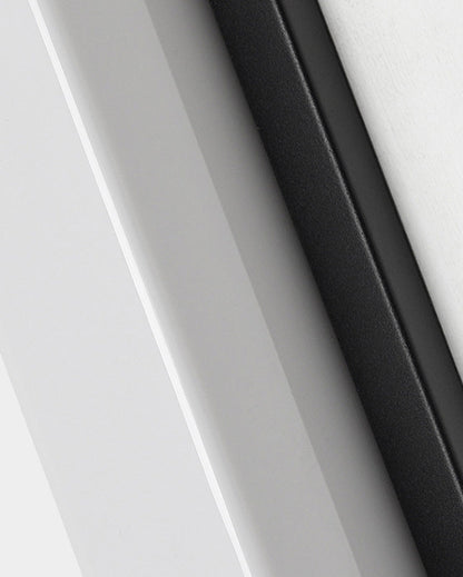 Linearéa Outdoor Wall Light – Contemporary Design