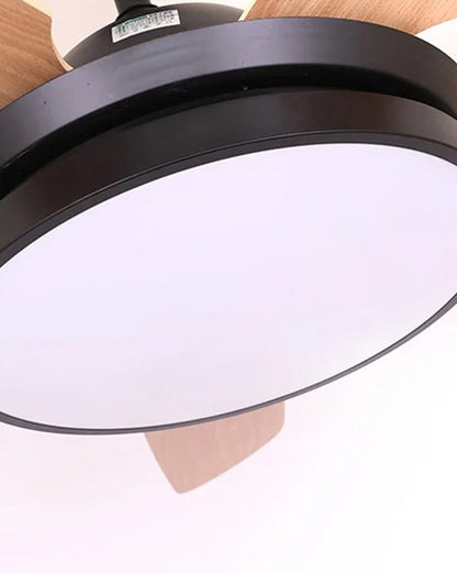 Isis 5-Blade Ceiling Lamp