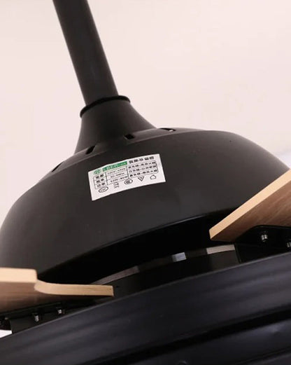 Isis 5-Blade Ceiling Lamp