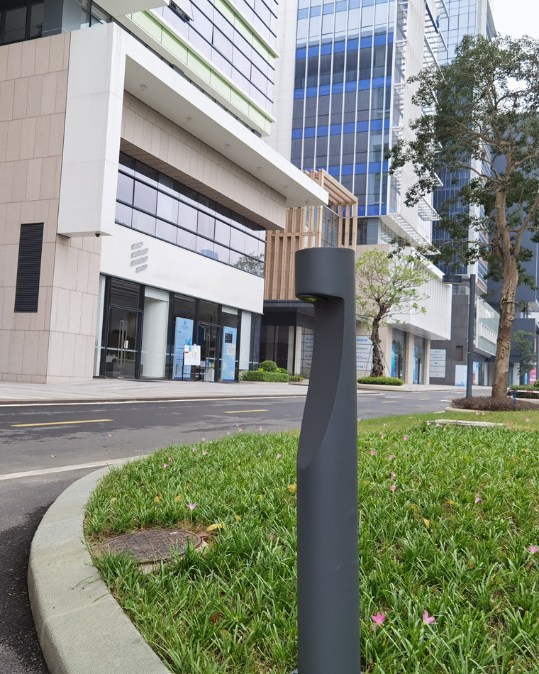 Driveway Light Bollard - Modern Glow