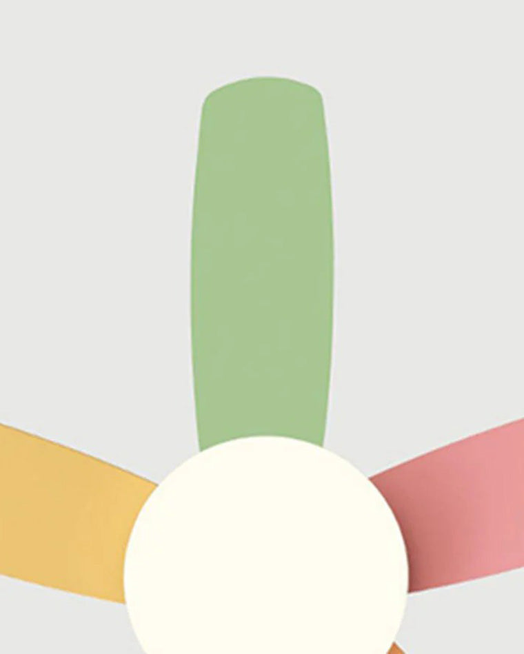 Scandinavian 5-Blade Ceiling Fan with Lighting