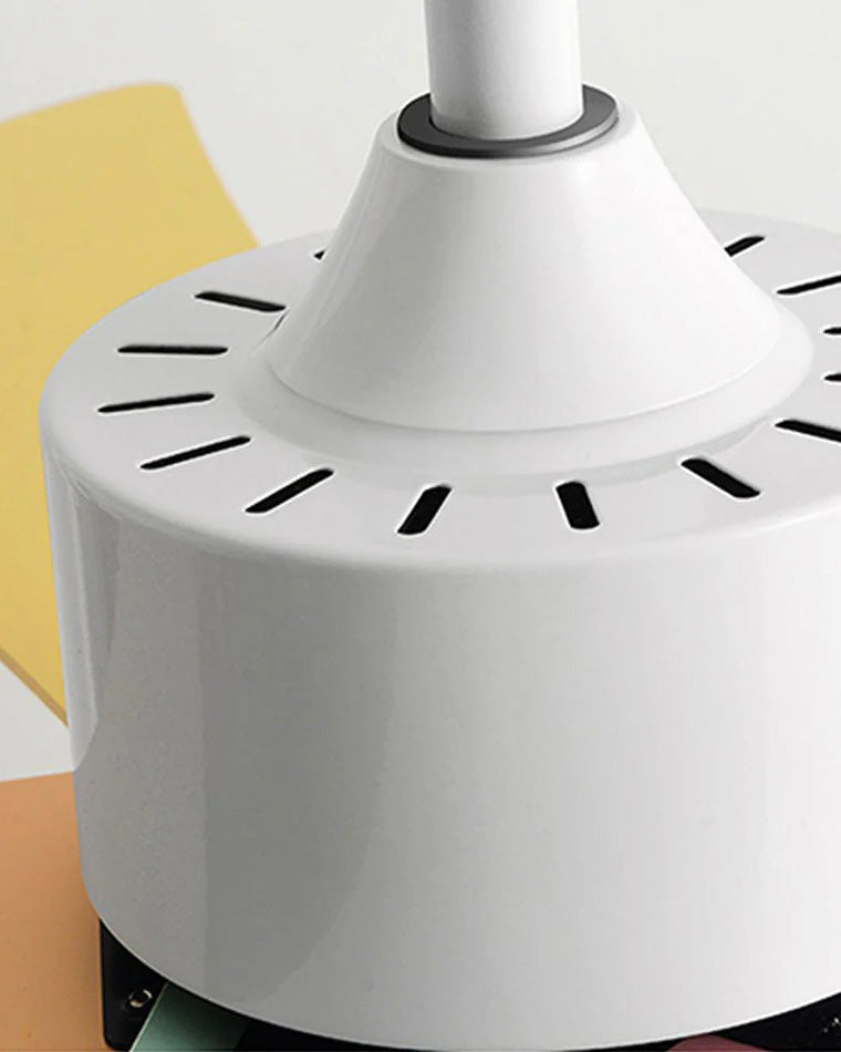 Scandinavian 5-Blade Ceiling Fan with Lighting