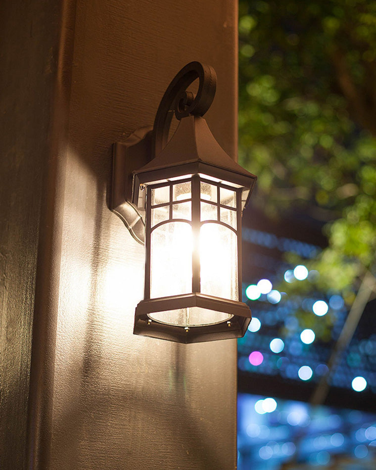 Colonial Outdoor Wall Sconce – Vintage Black and Brown Glow